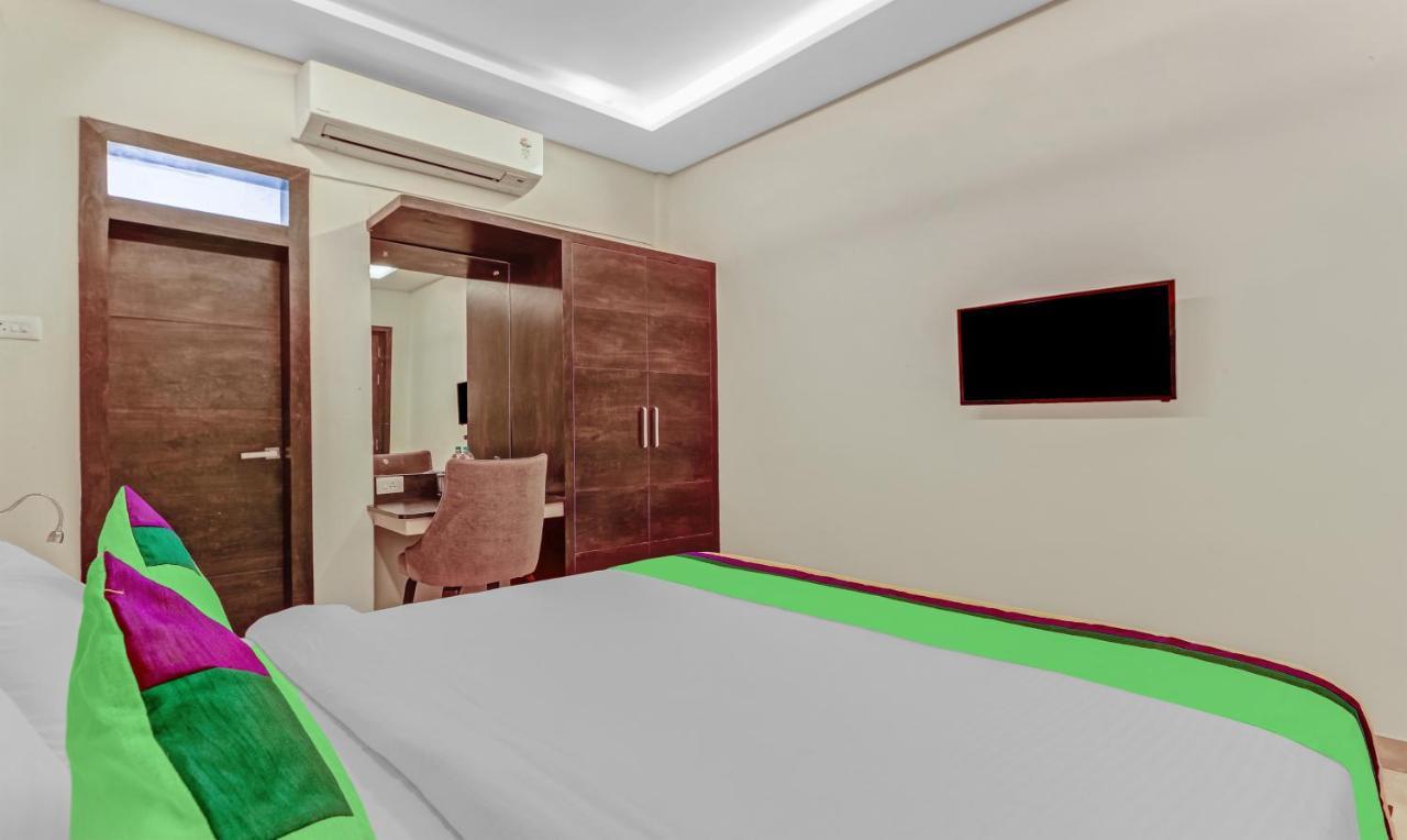 Treebo Trend The Butterfly Karthikeya Enclave Hotel Visakhapatnam Exterior foto